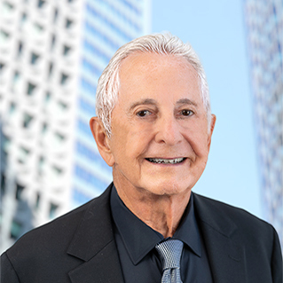 Headshot of Robert Sorosky